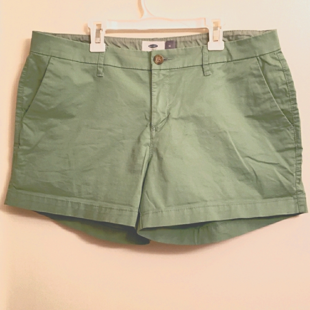 Chino Green Shorts US 12